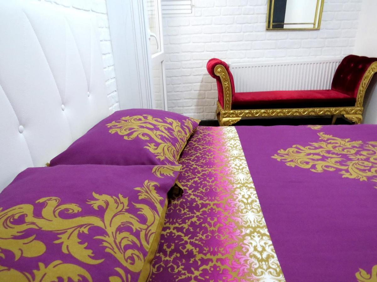 Istanberry - Pera Flats Aparthotel Istanbul Bagian luar foto