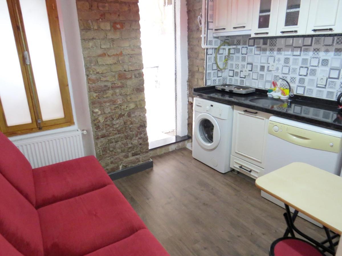 Istanberry - Pera Flats Aparthotel Istanbul Bagian luar foto