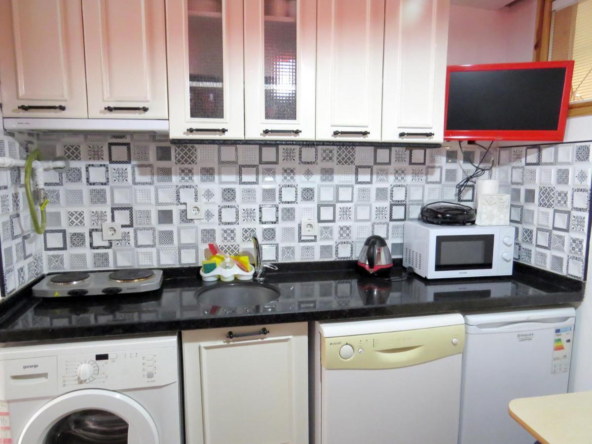 Istanberry - Pera Flats Aparthotel Istanbul Bagian luar foto