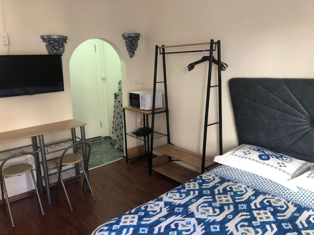 Istanberry - Pera Flats Aparthotel Istanbul Bagian luar foto